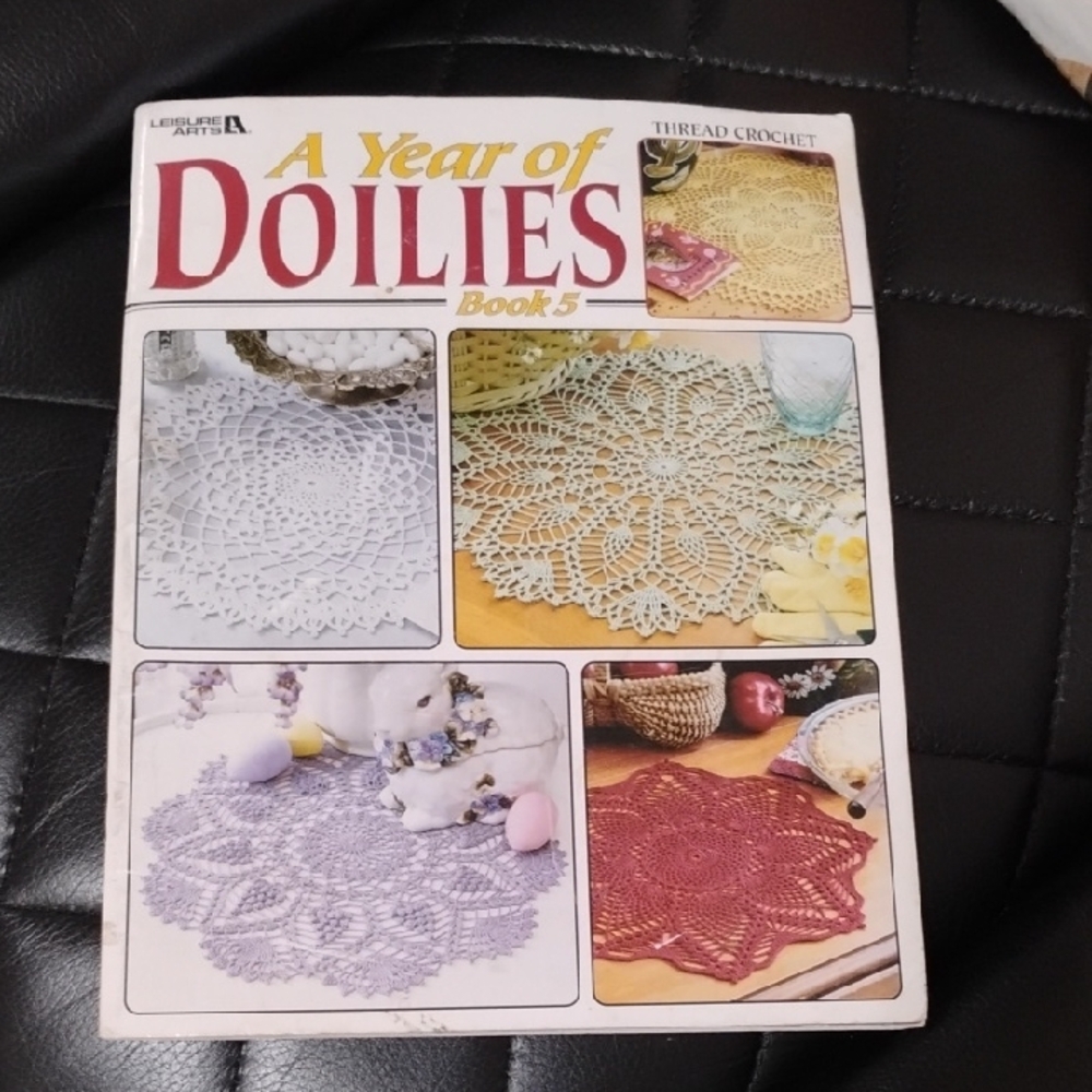 A Year of Doilies Book 5 Vintage